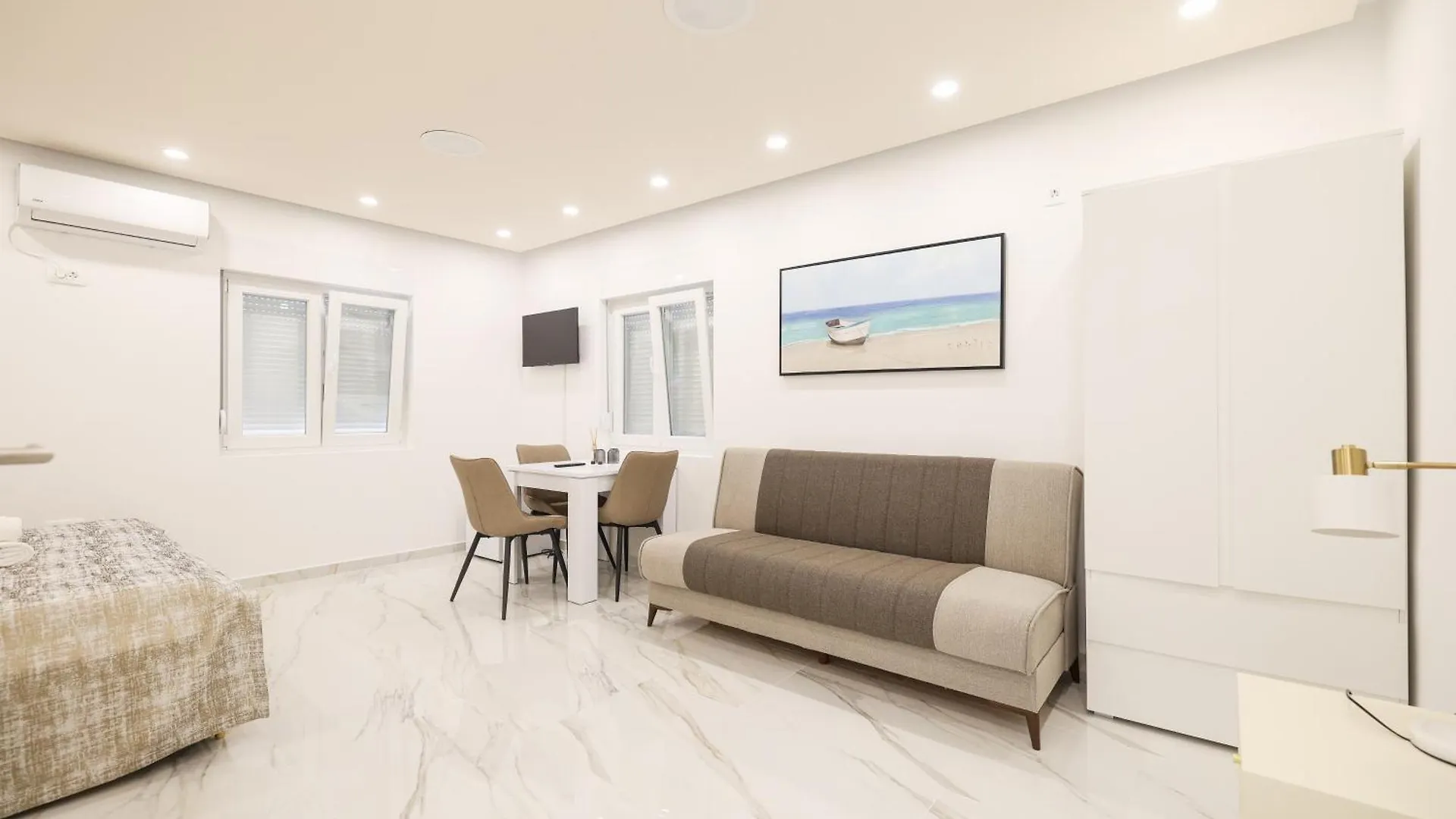 Pensión Premium Rooms Prince Zadar Croacia